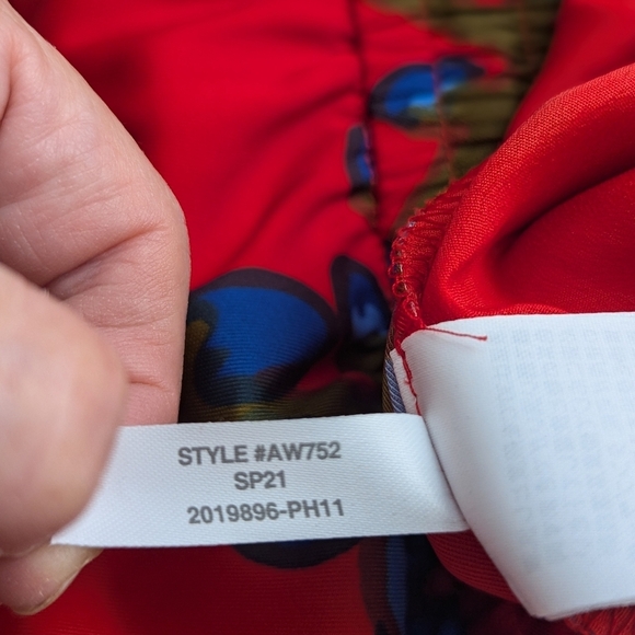 J Crew Women’s Drapey Pull-On Lattice Floral Preppy Satin Cropped Pant Slacks 4 - Picture 9 of 15